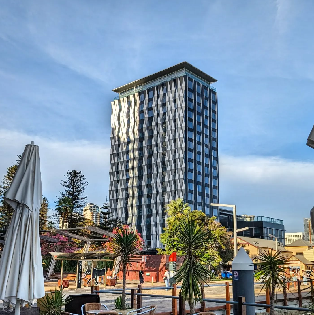 DoubleTree by Hilton Perth Waterfront